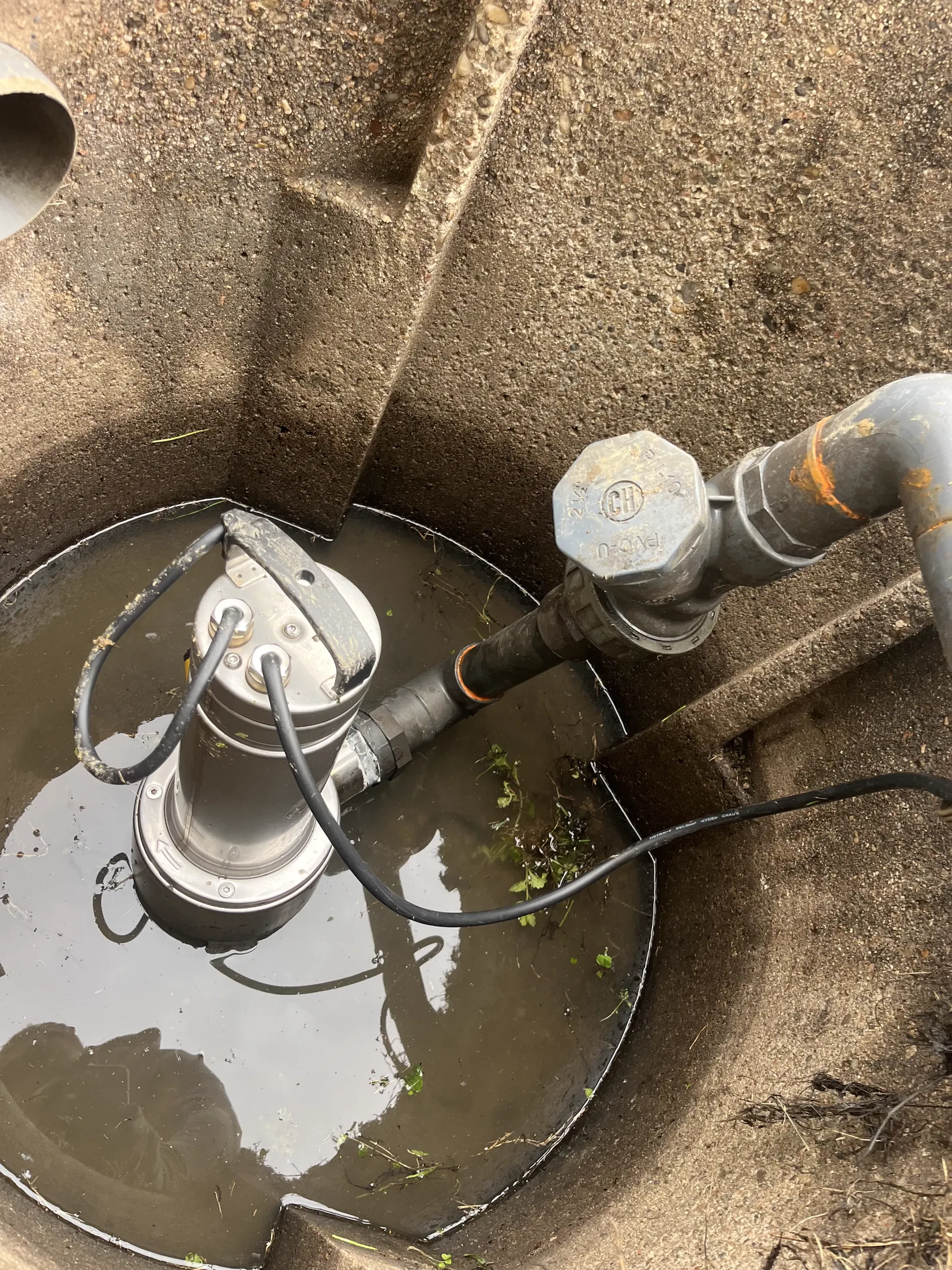 Installation pompe immergée forage agricole Gers Haute-Garonne